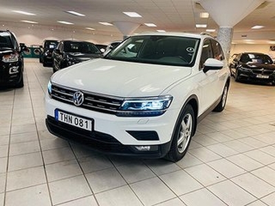 Volkswagen Tiguan 1.4 TSI BlueMotion 4X4/Executiv/COOKPIT