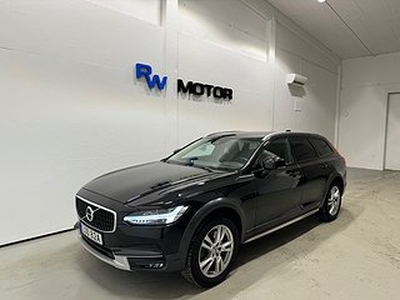 Volvo V90 Cross Country D4 AWD 190hk Drag D-värm VOC Keyless