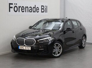 BMW 118i M Sport Automat PDC 2022, Halvkombi