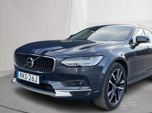 Volvo V90B5 Cross Country AWD Mildhybrid, Diesel 2023, Kombi