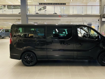 Renault TraficSpaceClass Värmare Kamera Skinn 7-Sit 2020, Minibuss