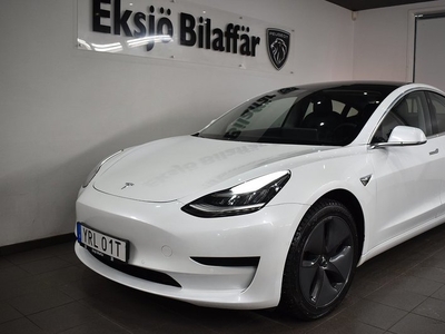 Tesla Model 3Standard Range Plus Autopilot Panoramatak 2020, Halvkombi