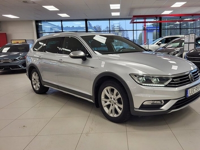 Volkswagen PassatAlltrack 2.0 TDI SCR 4Motion Executive | Drag | Värmare | 2016, Crossover