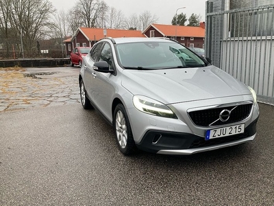 Volvo V40Cross Country T3 BUSINESS NAVI VOC 2019, Kombi