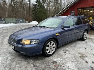 Volvo V702.5T Business Euro 4 toppskick 2004, Kombi