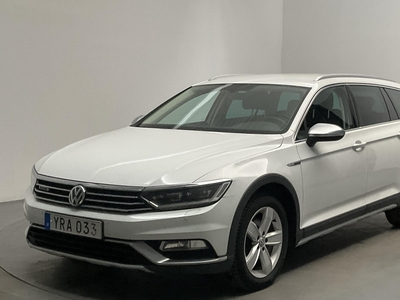 VW Passat Alltrack 2.0 TSI Sportscombi 4MOTION (220hk)