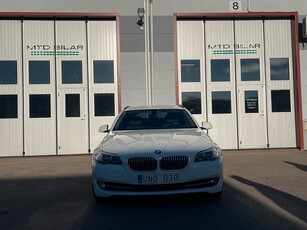 BMW 520 d Touring Steptronic Svensksåld Stora skärmen