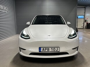 Tesla Model Y Long Range AWD 514hk Panorama Backkamera Drag