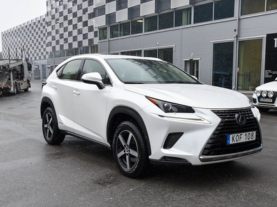 Lexus NX 300h AWD 1-Ägare Drag Moms/Leasebar