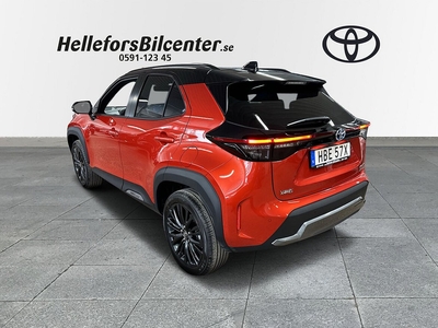 Toyota Yaris Cross Hybrid E-Four Awd-i Adventure JBL Head upp Elbaklucka