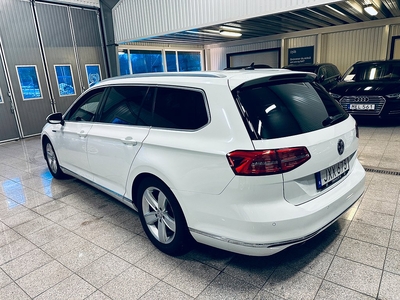 Volkswagen Passat SC 2.0 TDI DSG 4Motion 190 GT Värmare Drag