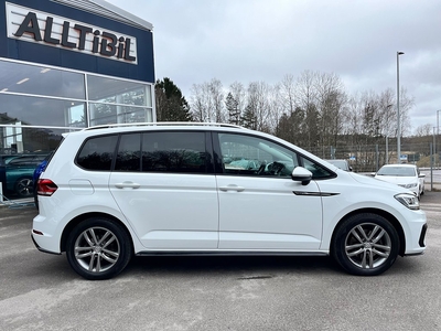 Volkswagen Touran 1.5 TSI DSG Plus R-Line/Drag/Värmare/7sits