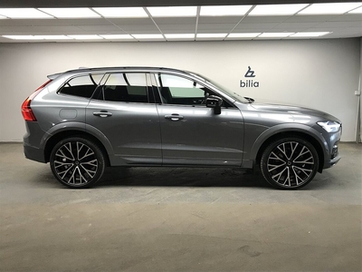 Volvo XC60 T6 AWD Recharge R-Design T