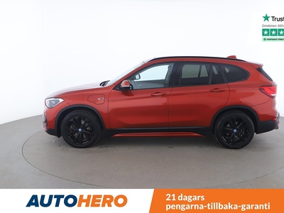 BMW X1 xDrive25e Steptronic / CarPlay, Rattvärme, Panorama