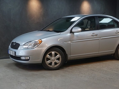 Hyundai Accent1.6 M5 Kamrembytt Besiktad 2007, Halvkombi