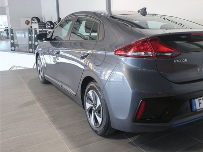 Hyundai IONIQ Comfort 1.6 Hydbrid 141hk - Bluetooth