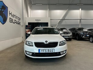 Skoda Octavia 1.6 TDI SUPERDEAL 6,95% DRAG / B-KAM / VÄRMARE