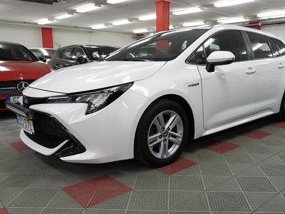 Toyota Corolla Touring Sports Hybrid e-CVT S&V Hjul M&K värmare