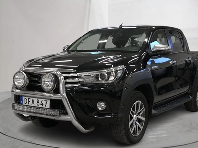 Toyota Hilux 2.4 D 4WD (150hk)