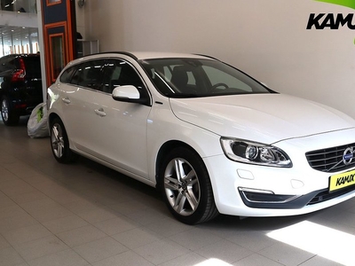 Volvo V60D5 Plug-in Hybrid AWD Momentum Rattvärme 2016, Kombi