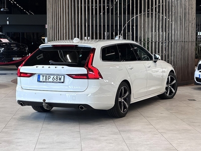 Volvo V90 D4 AWD Momentum Advanced Edt./Drag/Värmare/SoV