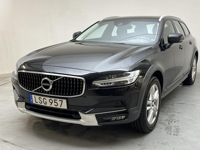 Volvo V90 D5 Cross Country AWD (235hk)