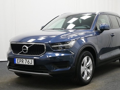 Volvo XC40T2 FWD Momentum 2022, SUV