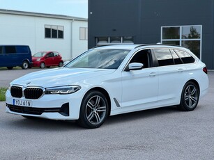 BMW 520 d xDrive Touring Dragkrok Navi Kamera Adaptiv farthå