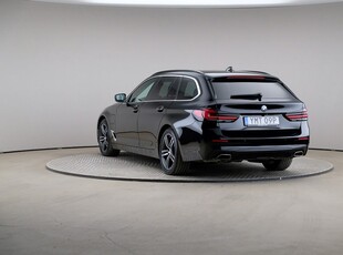 BMW 530e Series 5 Xdrive Touring Connected Drag