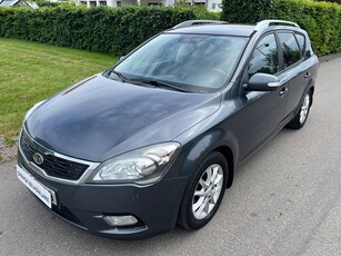 Kia CEED Kombi 1.6 CRDi ECO|Drag|AC|Bluetooth|999kr i månad