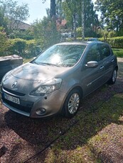 Renault Clio 5-dörrars Halvkombi 1.2 Euro 5 iNybesiktad