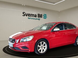 Volvo S60T4 R-Design 2012, Sedan