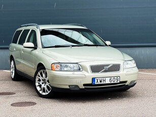 Volvo V70 2.5T Kinetic Euro 4 Automat, Dragkrok, Nybes mm