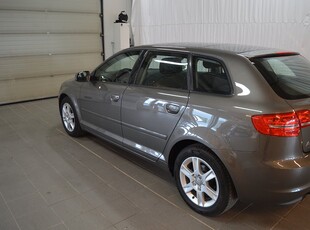 Audi A3 Sportback 1.6 TDI Attraction, Comfort Euro 5