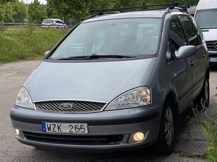 Ford Galaxy 2.3 SelectShift 7 sits Automat