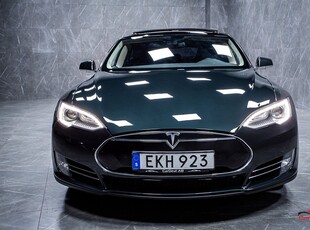 Tesla Model S 85 378Hk Free supercharge CCS Luft Pano Skinn