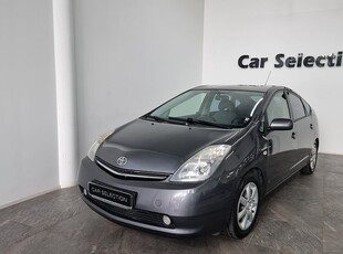 Toyota Prius1.5 VVT-i 3CM CVT 2008, Halvkombi