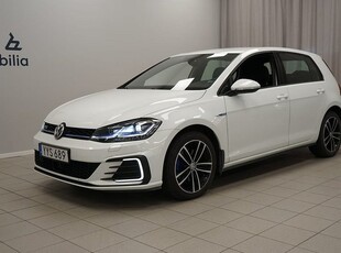 Volkswagen GolfGTE | Plug-In | DSG 2018, Halvkombi