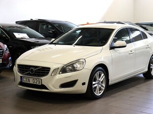 Volvo S60 T4F Momentum Dragkrok M-värm Fullservad Välvårdad