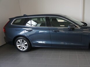 Volvo V60 B4 II Bensin MomAdv Navi Pro Edition Backkamera, Navigation