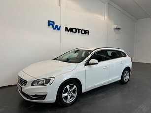 Volvo V60 D4 Momentum Euro 6 VOC D-värmare Drag Navigation