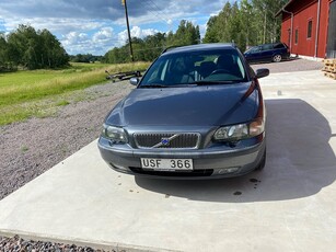 Volvo V70 2.4 Business Euro 4 170Hk