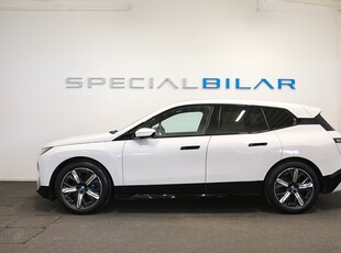 BMW iX xDrive40 Sport line Innovation Sky Lounge OBS Spec