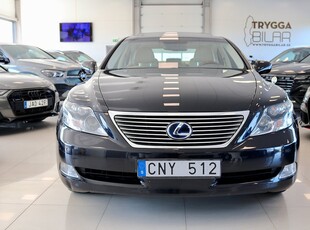 Lexus LS 600h AWD 5.0 V8 Laddhybrid CVT Maxutrustad Se spec