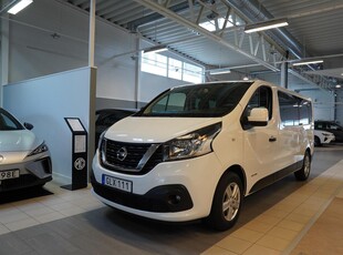 Nissan NV300 9-Sits Drag