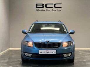 Skoda Octavia Kombi 1.6 TDI Plus 110hk P-sensorer Nyservad