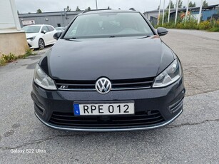 Volkswagen Golf En Ägare 1.4 TSI 10,000 Mil R-Line Euro 5