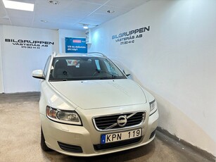 Volvo V50 D2 115HK / Ny Servad / Ny Besiktad / Kamrem bytt