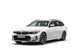 BMW 330e xDrive Touring M Sport Launch Ed. V-HJUL 2025, Personbil