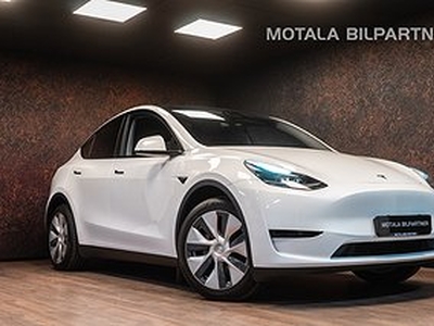 Tesla Model Y Standard Range 299hk | MOMS | Autopilot | Drag